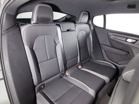 Used 2023 Volvo C40 Recharge Core AWD/4WD image 20