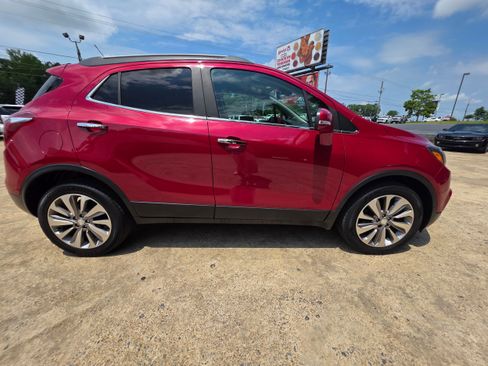 Used 2019 Buick Encore Preferred w/ Safety Package FWD image 4