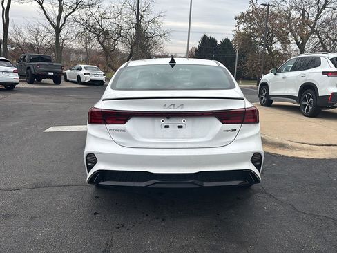Used 2023 Kia Forte GT-Line image 10