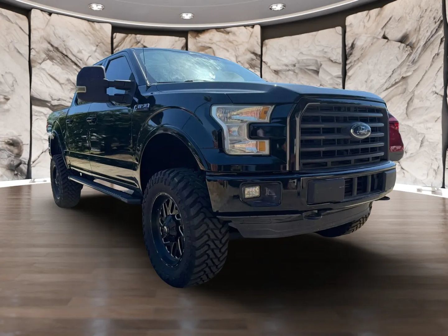 Used 2015 Ford F150 XLT w/ Equipment Group 302A Luxury AWD/4WD image 3