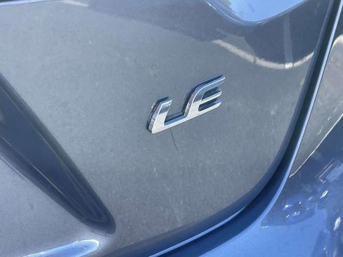 Used 2025 Toyota Corolla LE image 10