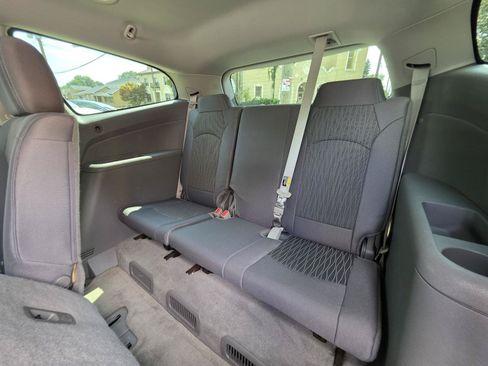 Used 2016 Chevrolet Traverse LS AWD/4WD image 25
