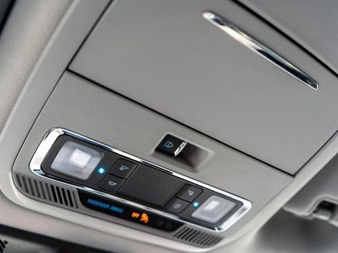 Used 2023 Ford F150 Lariat w/ Equipment Group 502A High image 36