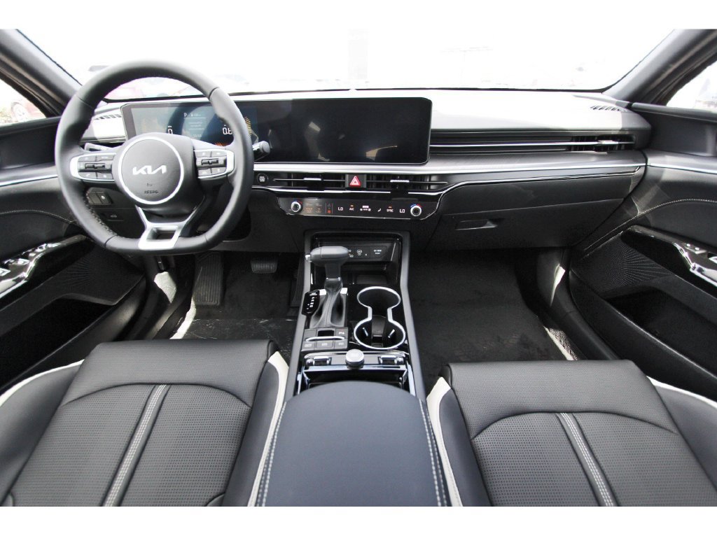 New 2026 Kia K5 GT-Line FWD image 10