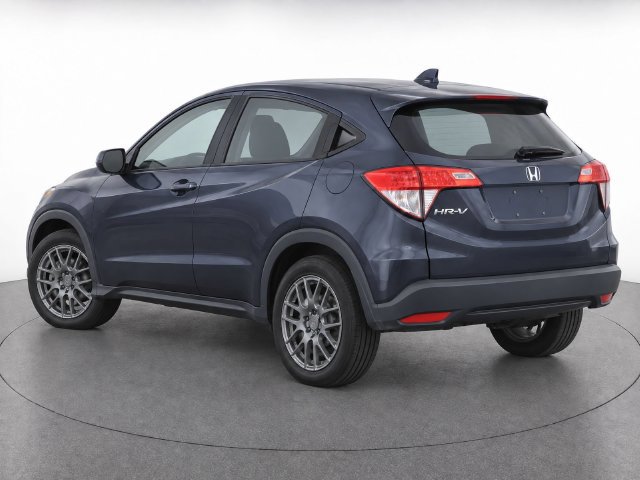 Used 2017 Honda HR-V LX image 4