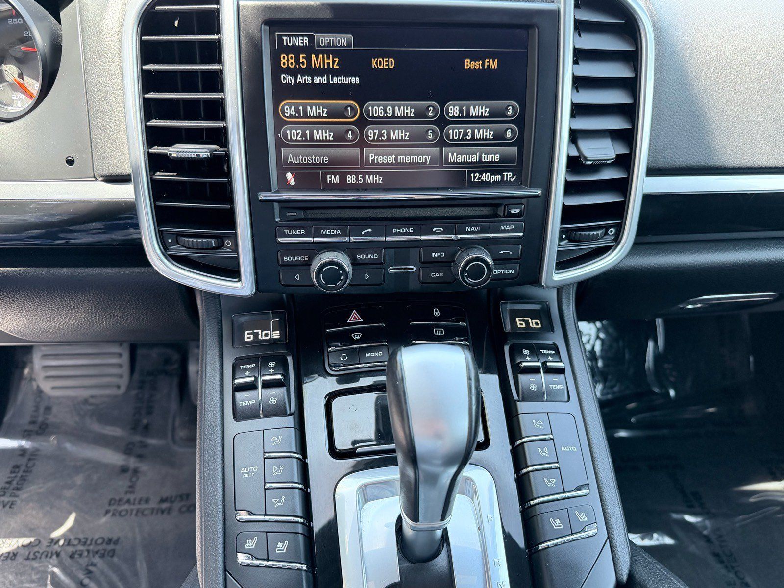 Used 2012 Porsche Cayenne AWD/4WD image 12