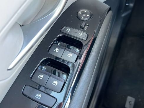 Certified 2022 Hyundai Tucson SEL w/ Convenience Package FWD image 29