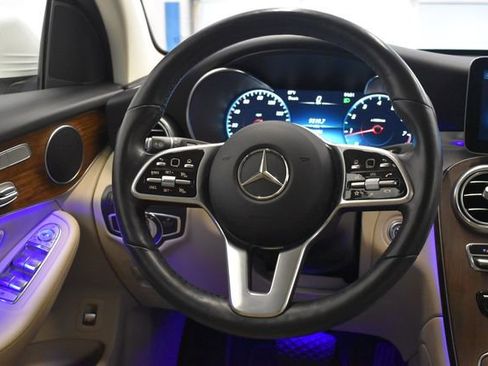 Used 2022 Mercedes-Benz GLC 300 4MATIC image 24