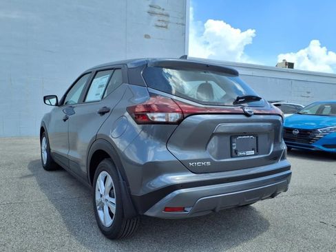 New 2025 Nissan Kicks Play S image 6