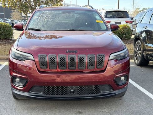 Used 2021 Jeep Cherokee Altitude image 2
