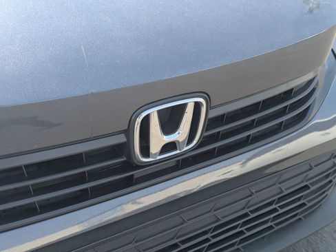 Used 2022 Honda Civic Sport image 11
