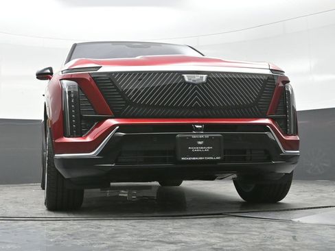 New 2026 Cadillac Vistiq Luxury w/ LPO, Floor Liner Package image 18