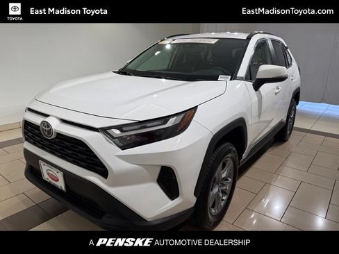 Certified 2025 Toyota RAV4 XLE AWD/4WD image 1