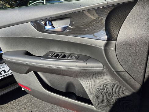 Used 2023 Kia Forte GT-Line w/ GT-Line Technology Package image 25