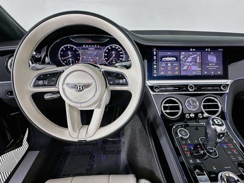 Certified 2024 Bentley Continental GT AWD/4WD image 13