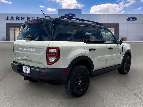 Used 2025 Ford Bronco Sport Badlands AWD/4WD image 7