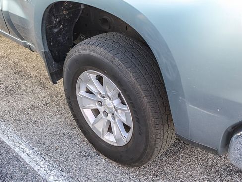 Used 2024 Chevrolet Silverado 1500 LT image 7