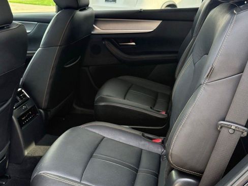 Used 2025 MAZDA CX-90 3.3 Turbo w/ Preferred Package AWD/4WD image 34