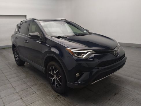 Used 2018 Toyota RAV4 SE w/ Power Extra Value Package FWD image 13
