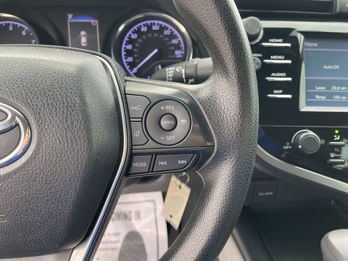 Used 2019 Toyota Camry LE image 16