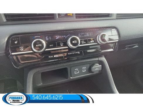 New 2025 Honda Pilot Touring image 20