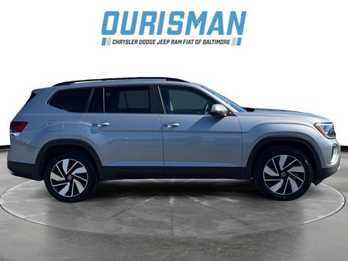 Used 2024 Volkswagen Atlas SE image 7