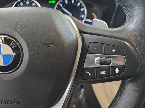 Used 2020 BMW 330i Sedan w/ Convenience Package image 21