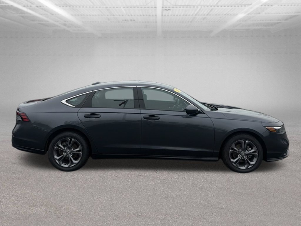 Used 2024 Honda Accord EX image 10
