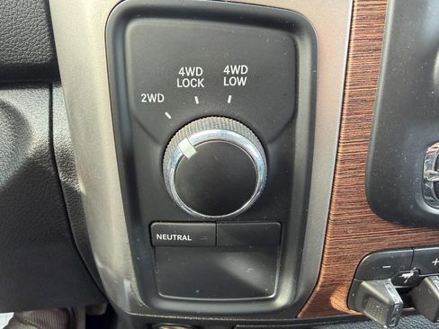 Used 2018 RAM 2500 Laramie image 28