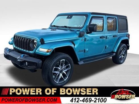 Used 2024 Jeep Wrangler Unlimited w/ Convenience Group image 1