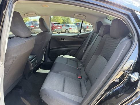 Used 2025 Toyota Camry LE FWD image 25