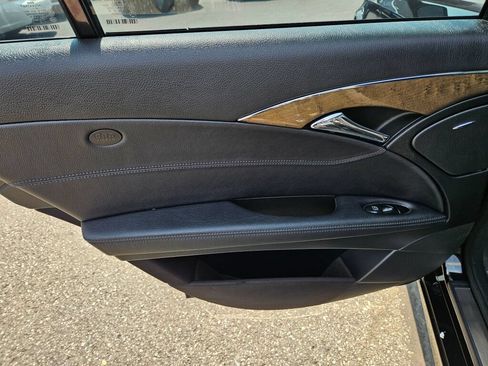 Used 2008 Mercedes-Benz E 350 4MATIC Sedan image 13