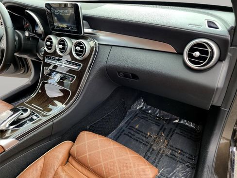 Used 2016 Mercedes-Benz C 300 C300 4MATIC Sedan image 62