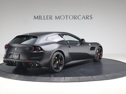 Certified 2018 Ferrari GTC4Lusso AWD/4WD image 8