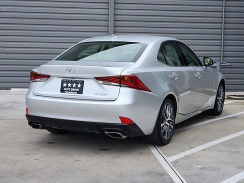 Used 2019 Lexus IS 300 w/ Accessory Package 2 RWD image 7