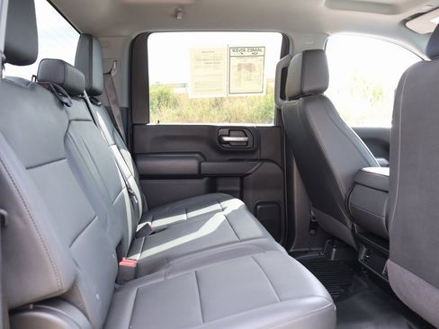 Used 2024 GMC Sierra 2500 Pro image 12