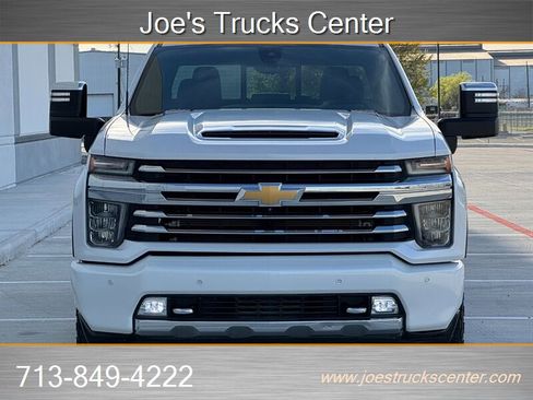 Used 2020 Chevrolet Silverado 2500 High Country image 12