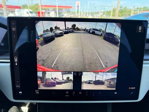 Used 2022 Tesla Model X Plaid AWD/4WD image 19