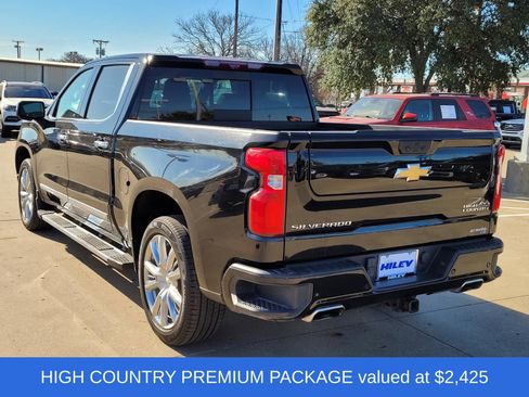 Used 2023 Chevrolet Silverado 1500 High Country w/ High Country Premium Package image 3