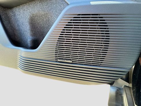 New 2026 Subaru Outback Limited image 22