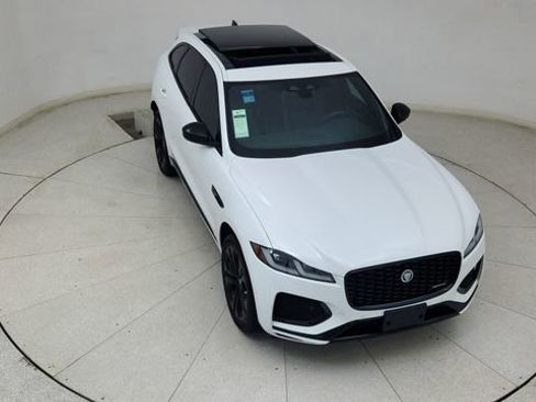 Used 2025 Jaguar F-PACE R-Dynamic S image 76