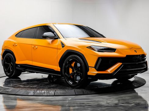 Used 2024 Lamborghini Urus S image 21