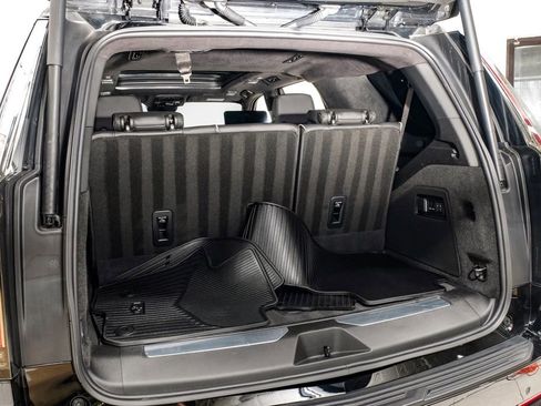 Used 2025 Cadillac Escalade V image 52