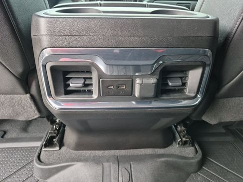 Used 2022 Chevrolet Silverado 2500 LTZ w/ LTZ Plus Package image 21