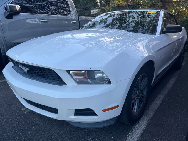 Used 2012 Ford Mustang Premium RWD image 1