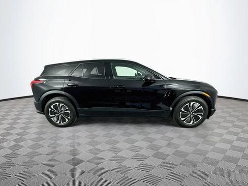 Used 2024 Chevrolet Blazer EV LT AWD/4WD image 14