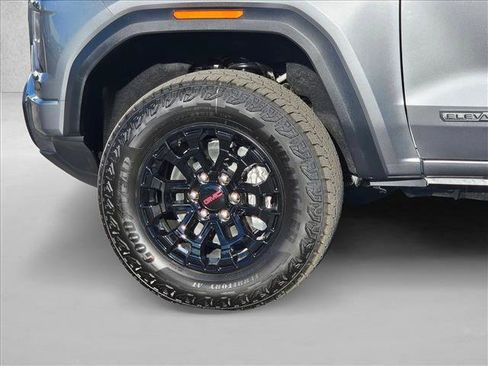 New 2026 GMC Canyon Elevation w/ Convenience Package image 10