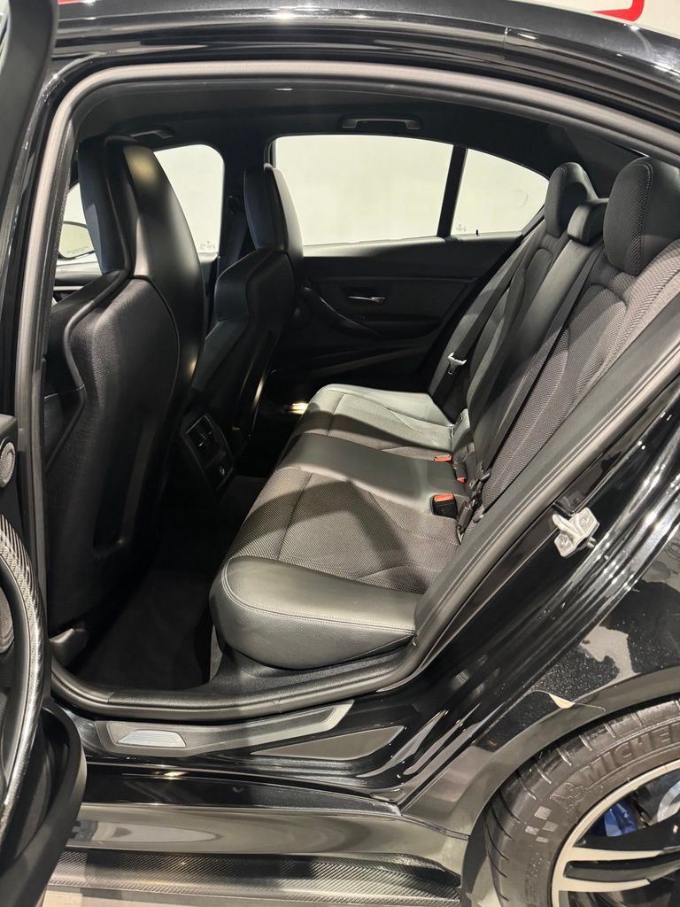 Used 2018 BMW M3 RWD image 26