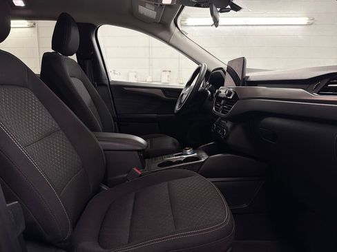 Used 2025 Ford Escape Active FWD image 23