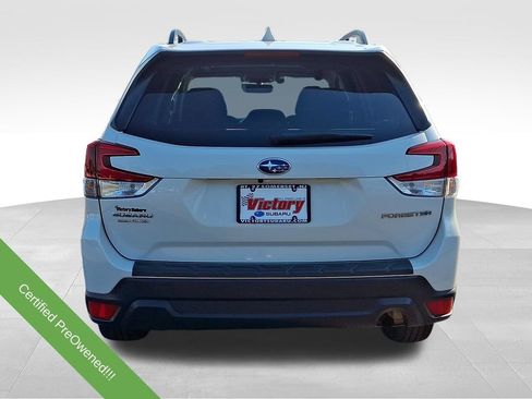 Used 2021 Subaru Forester Premium AWD/4WD image 5